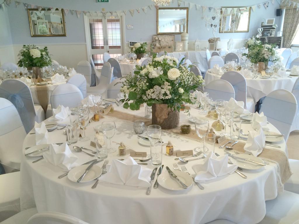 לאדלו Overton Grange Country Hotel מראה חיצוני תמונה