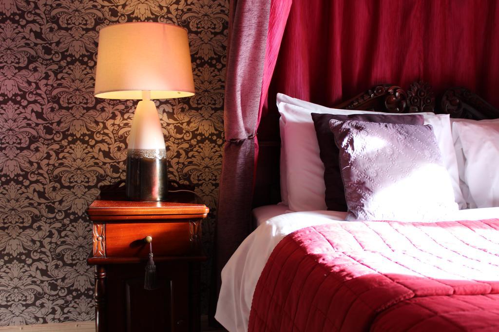 לאדלו Overton Grange Country Hotel מראה חיצוני תמונה