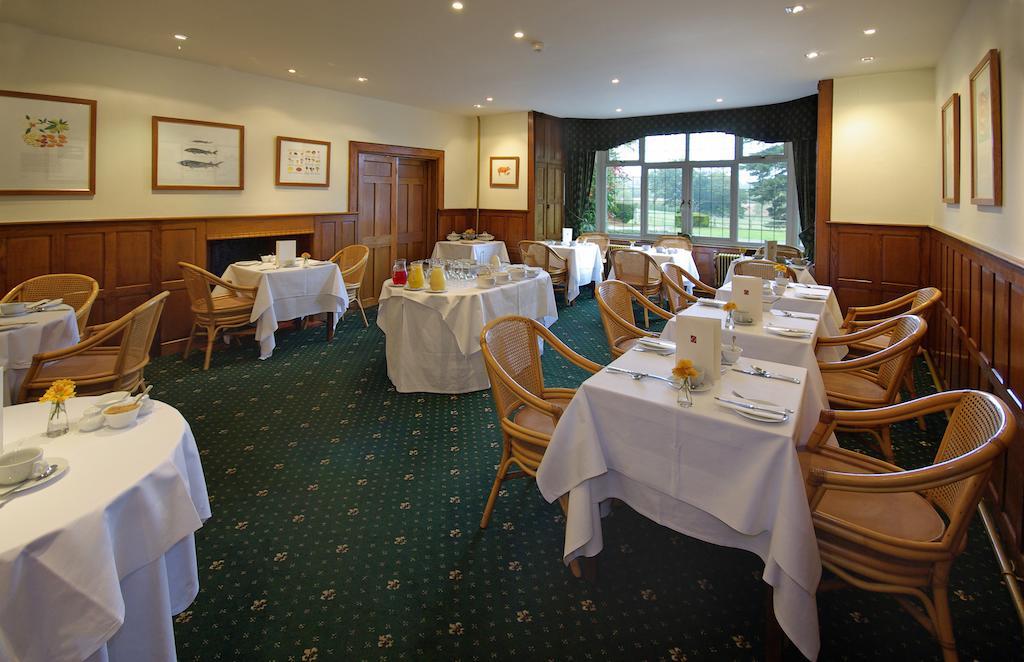 לאדלו Overton Grange Country Hotel מראה חיצוני תמונה