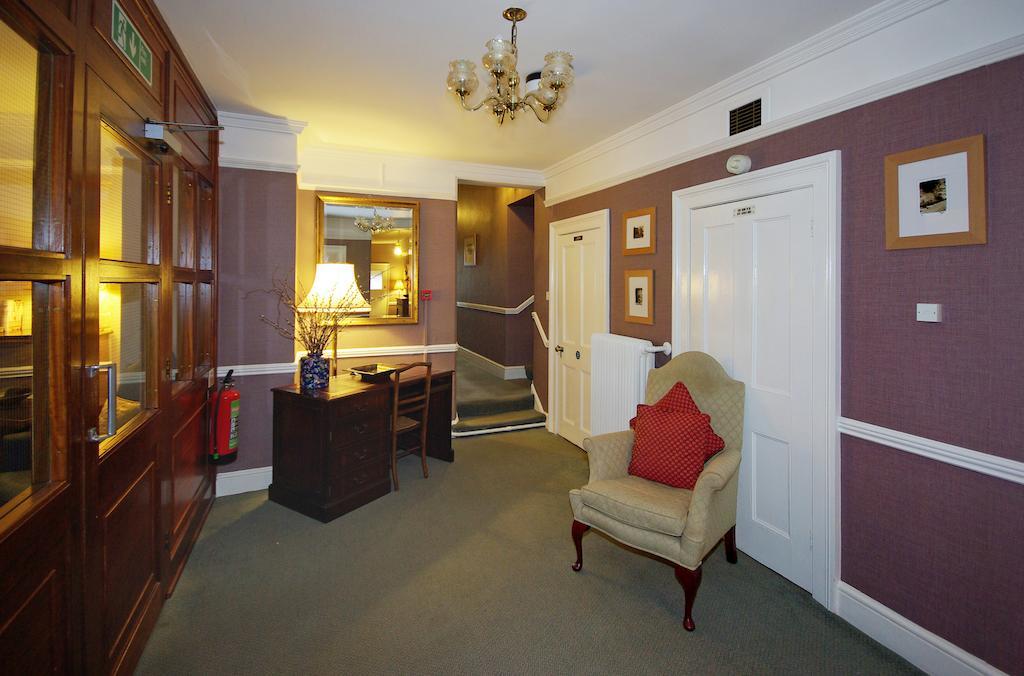 לאדלו Overton Grange Country Hotel מראה חיצוני תמונה