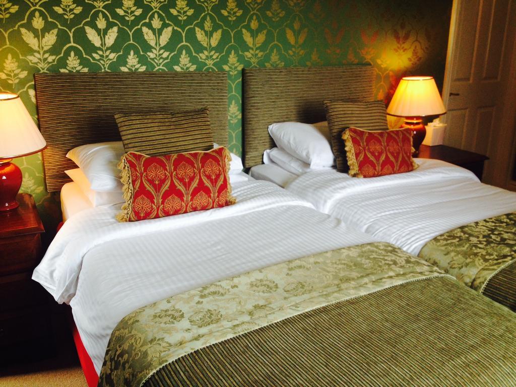לאדלו Overton Grange Country Hotel חדר תמונה